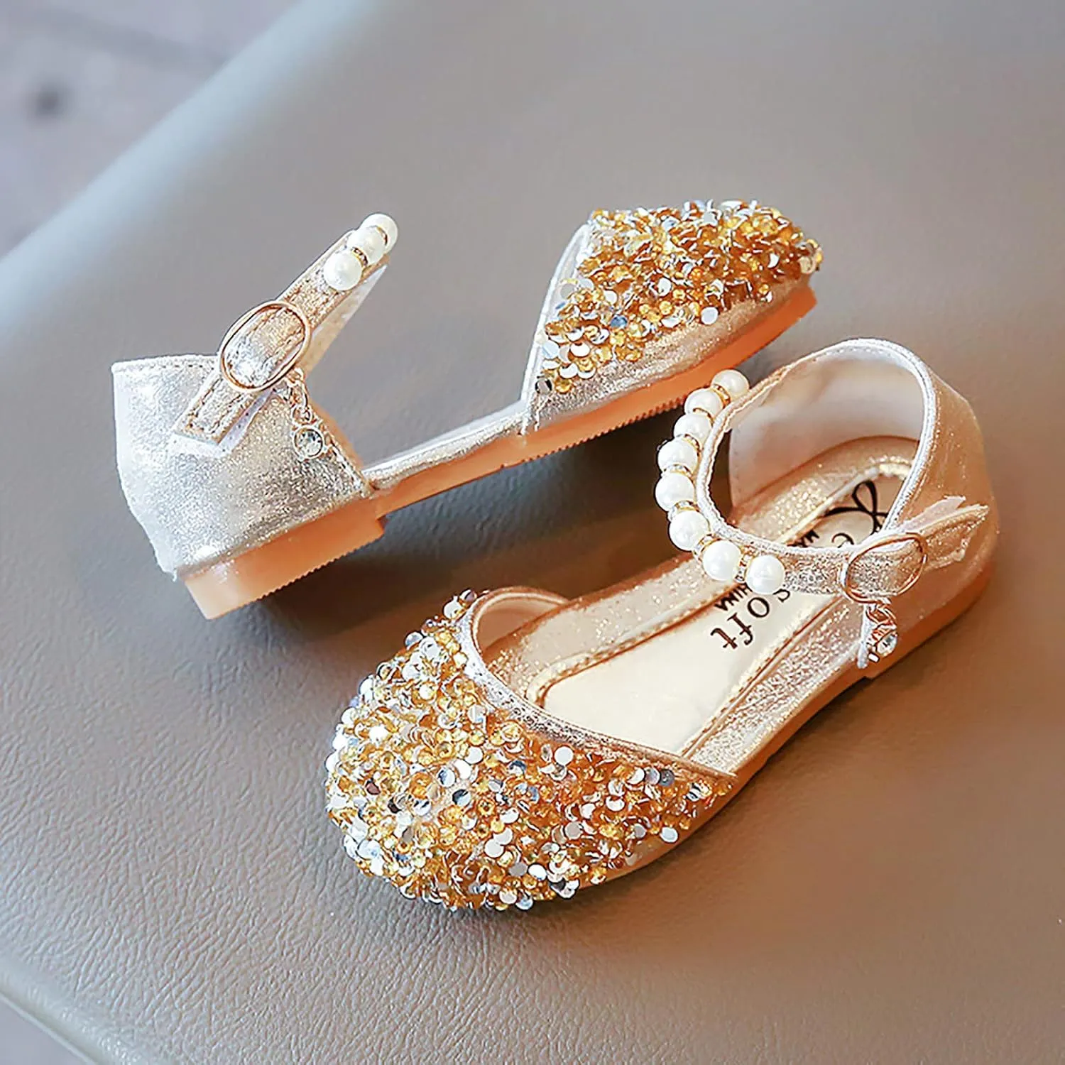 2025 Kids Sandals Fashion Sparkly Bling Grils Dress Walking Footwear with Ankle Strap Cute Breathable Non-Slip Flats Slides Comfortable Closed Toe Slip-On Casual Shoe Summer Beach Vacation Slippers