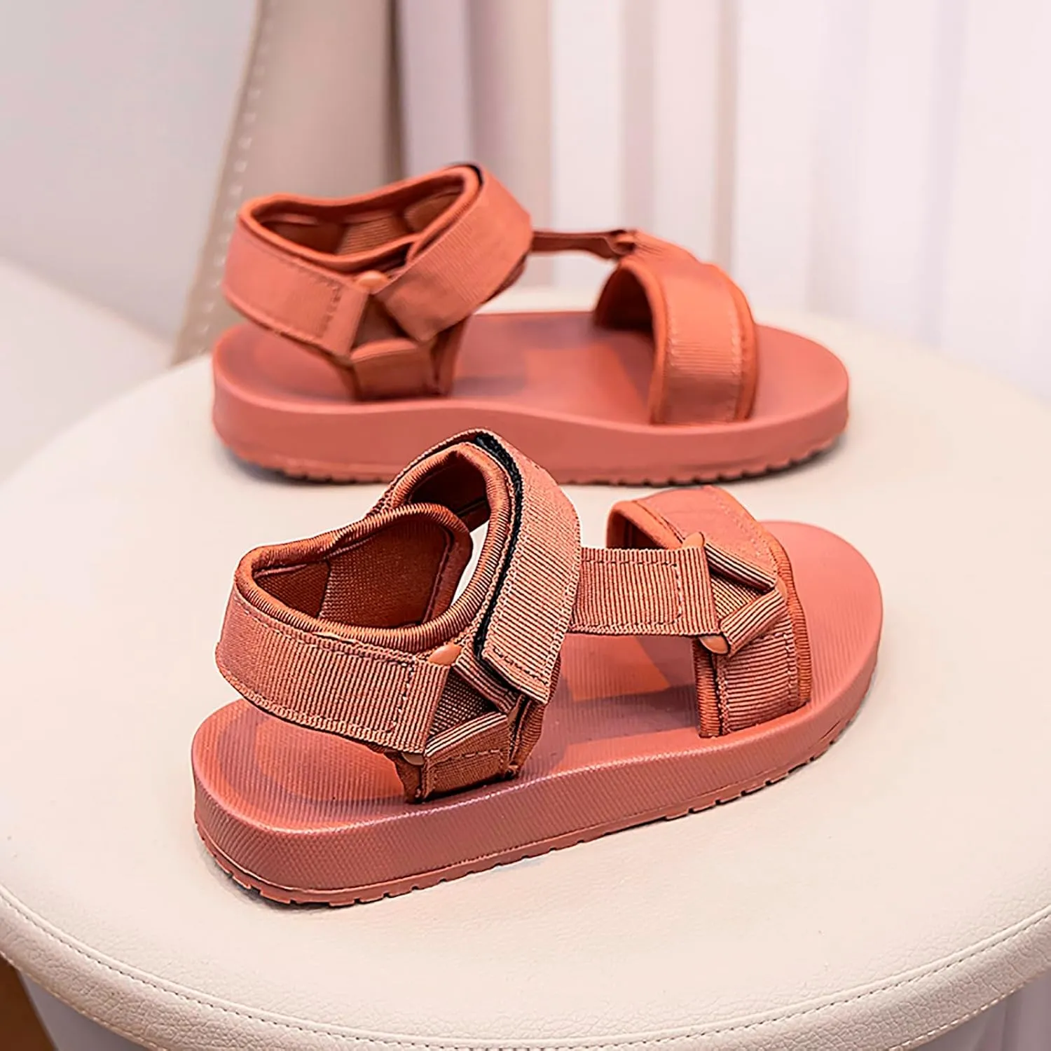 2025 Kids Sandals Indoor/Outdoor Open Toe Slip-On Sneakers with Ankle Strap Fashion Boy Girls Non-Slip Walking Footwear Breathable Sport Flats Shoe Comfortable Beach Vacation Slippers