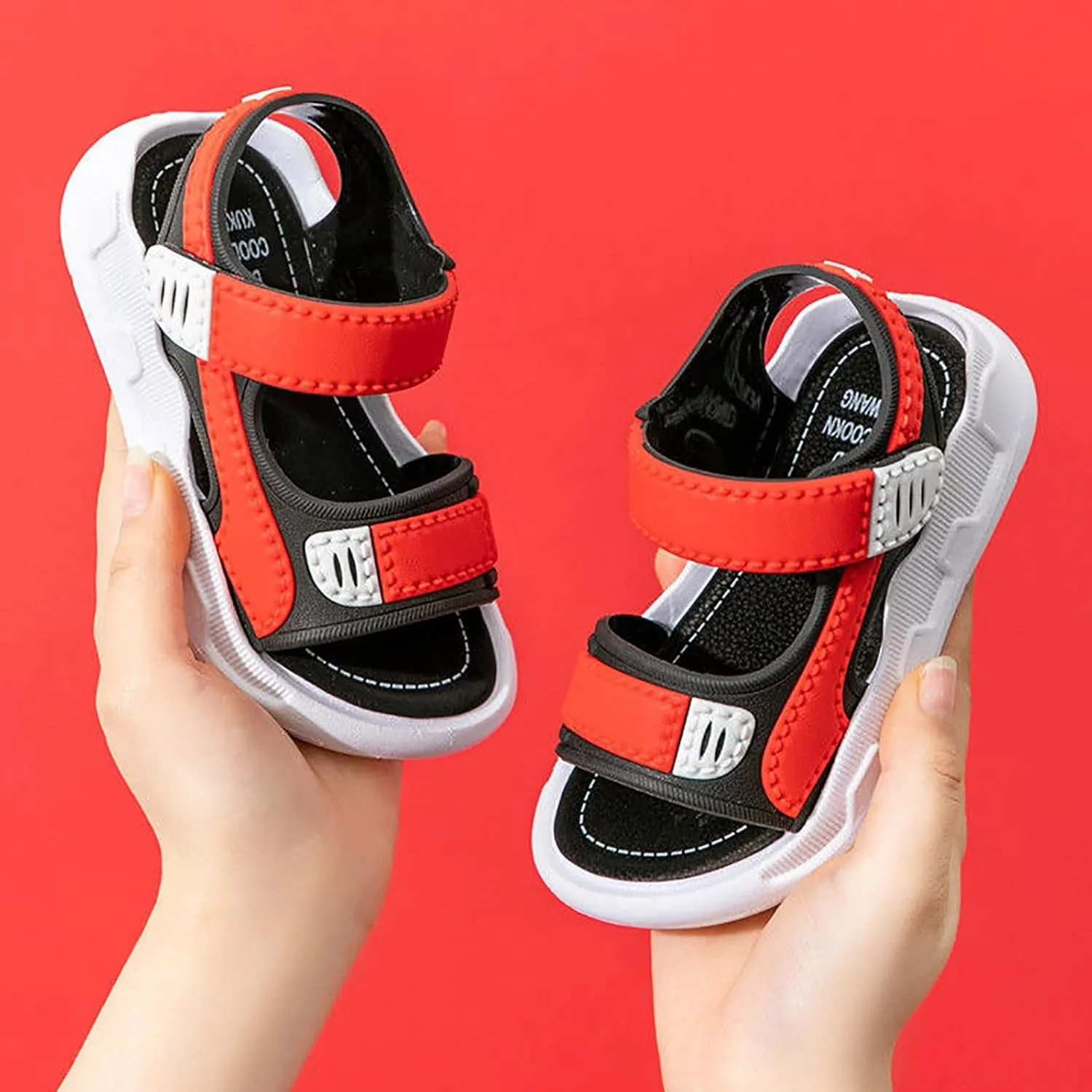 2025 Kids Sandals Indoor/Outdoor Slip-On Casual Shoe Fashion Boys Sport Sneakers with Ankle Strap Comfortable Walking Footwear Breathable Non-Slip Flats Slides Summer Beach Vacation Slippers