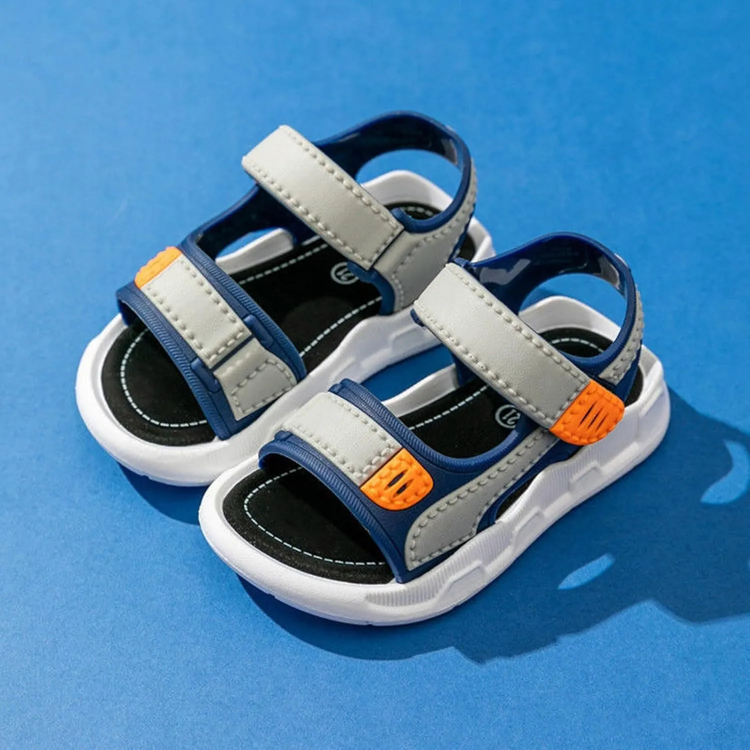 2025 Kids Sandals Indoor/Outdoor Slip-On Casual Shoe Fashion Boys Sport Sneakers with Ankle Strap Comfortable Walking Footwear Breathable Non-Slip Flats Slides Summer Beach Vacation Slippers