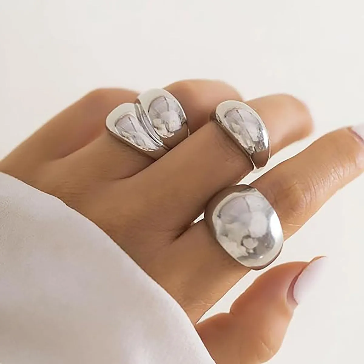 CJIAYUJEW Chunky Gold Rings Set for Women Adjustable Thick Rings Open Round Dome Rings Minimalist Gold Stackable Rings Set Jewelry for Women