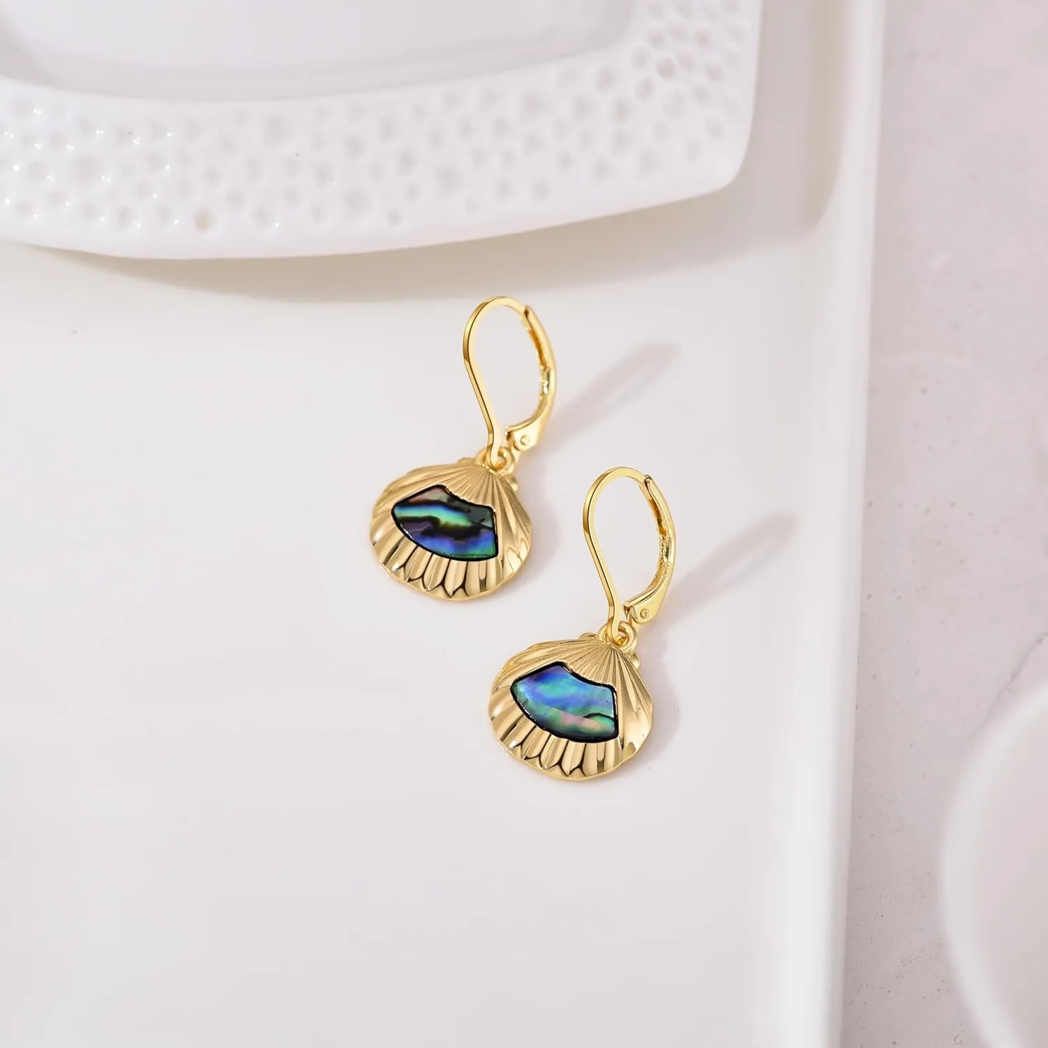 Daisy & Sunflower Leverback Dangle Earrings - Dainty Flower Drop Jewelry for Women's Birthday