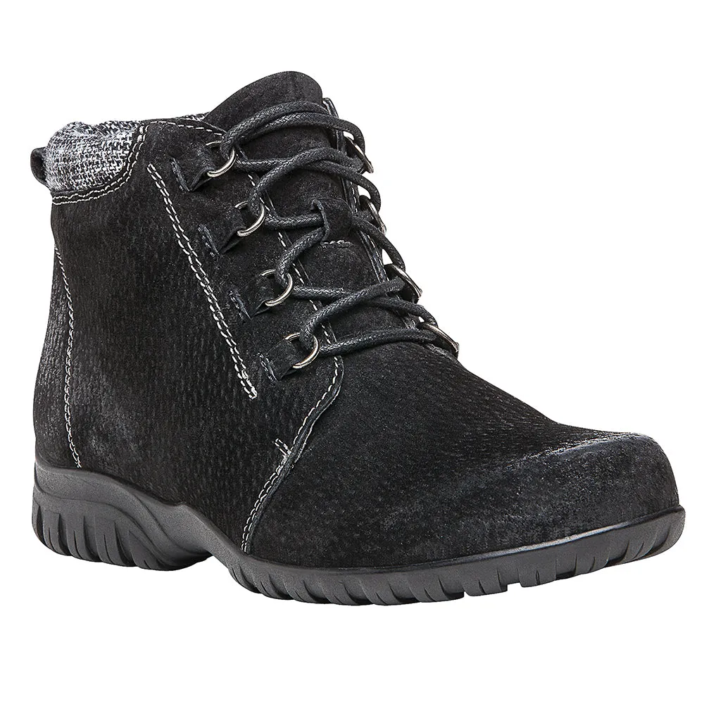 Delaney Round Toe Lace Up Booties