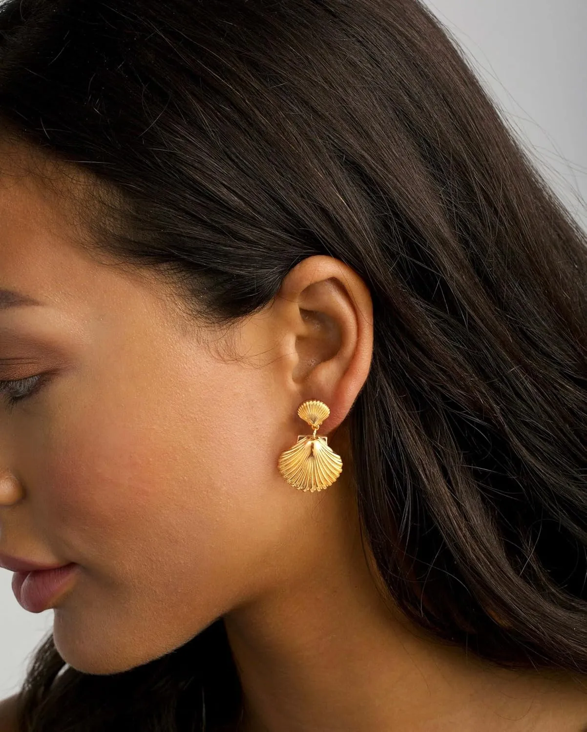 Gold Chunky Earrings for Women, Hypoallergenic 14k Gold Plated Statement Earrings Trendy Geometric Waterproof Drop Dangle Earrings Fashion Christmas Jewelry for Women
