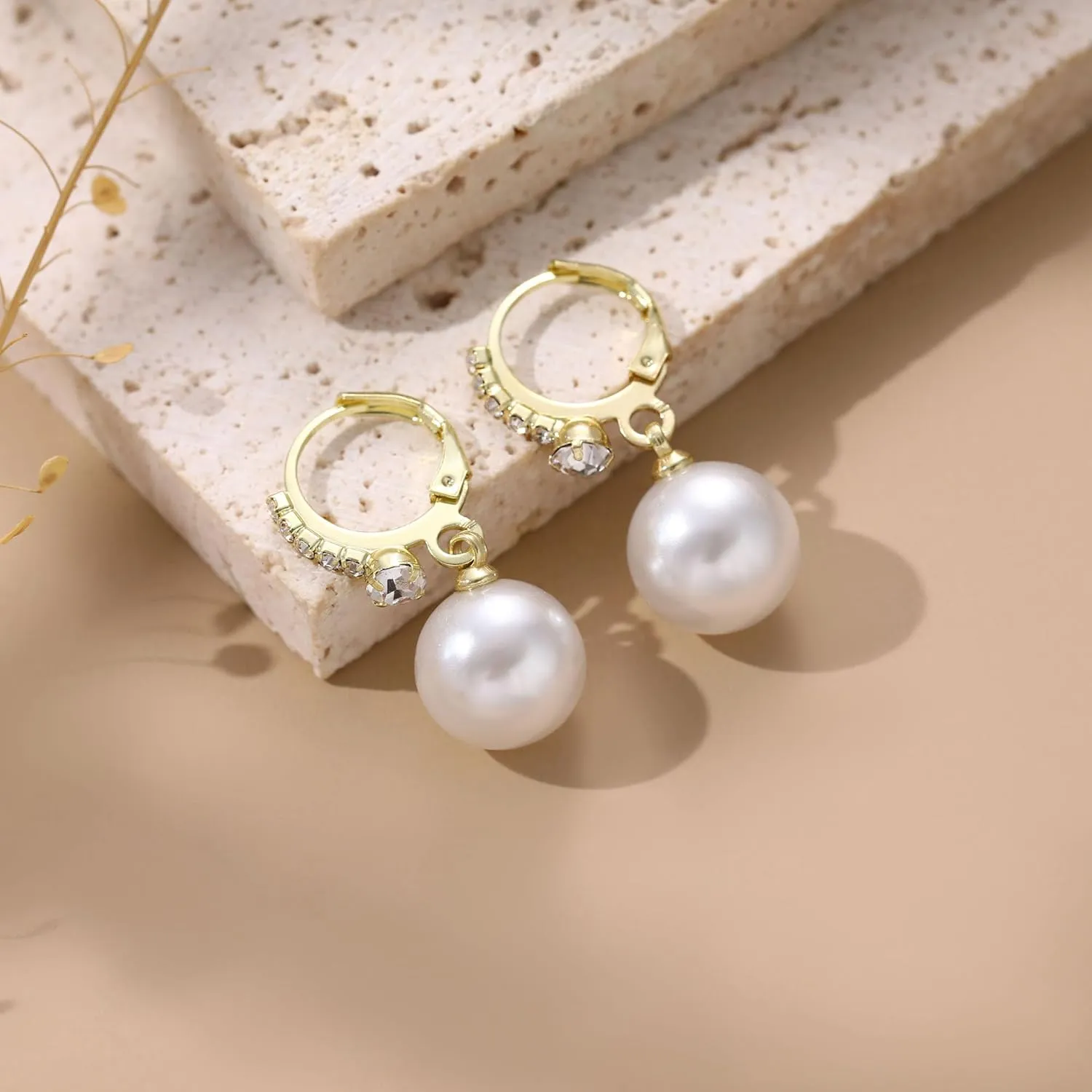 JSJOY Pearl Earrings for Women Stud Earring 14k Gold Hoop Earrings Dangle Fall Earring Jewelry for Women Bride Small Wedding Gifts Wedding Gifts for Her