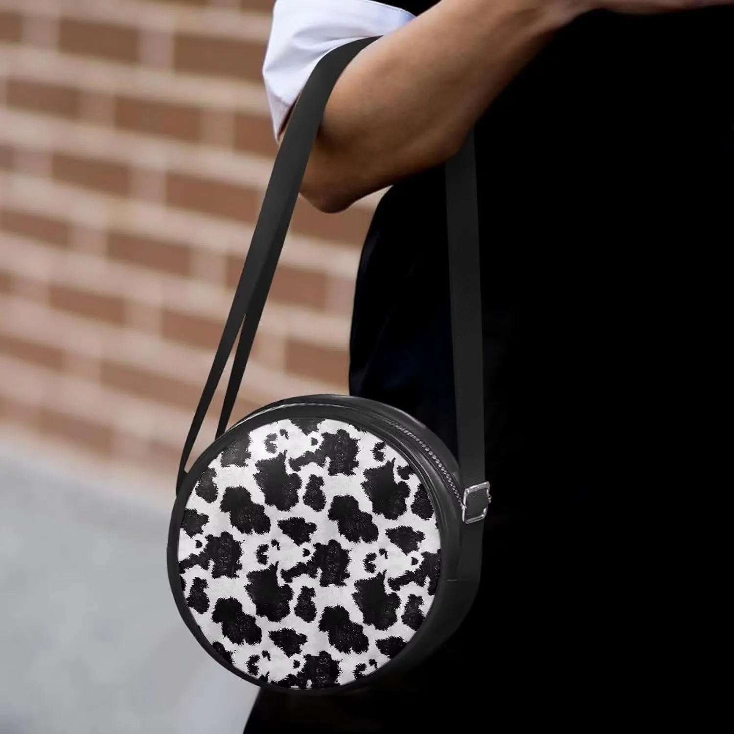 Leather Crossbody Bags for Women Girls Trendy Circle Cross Body Shoulder Bag Round Wallet