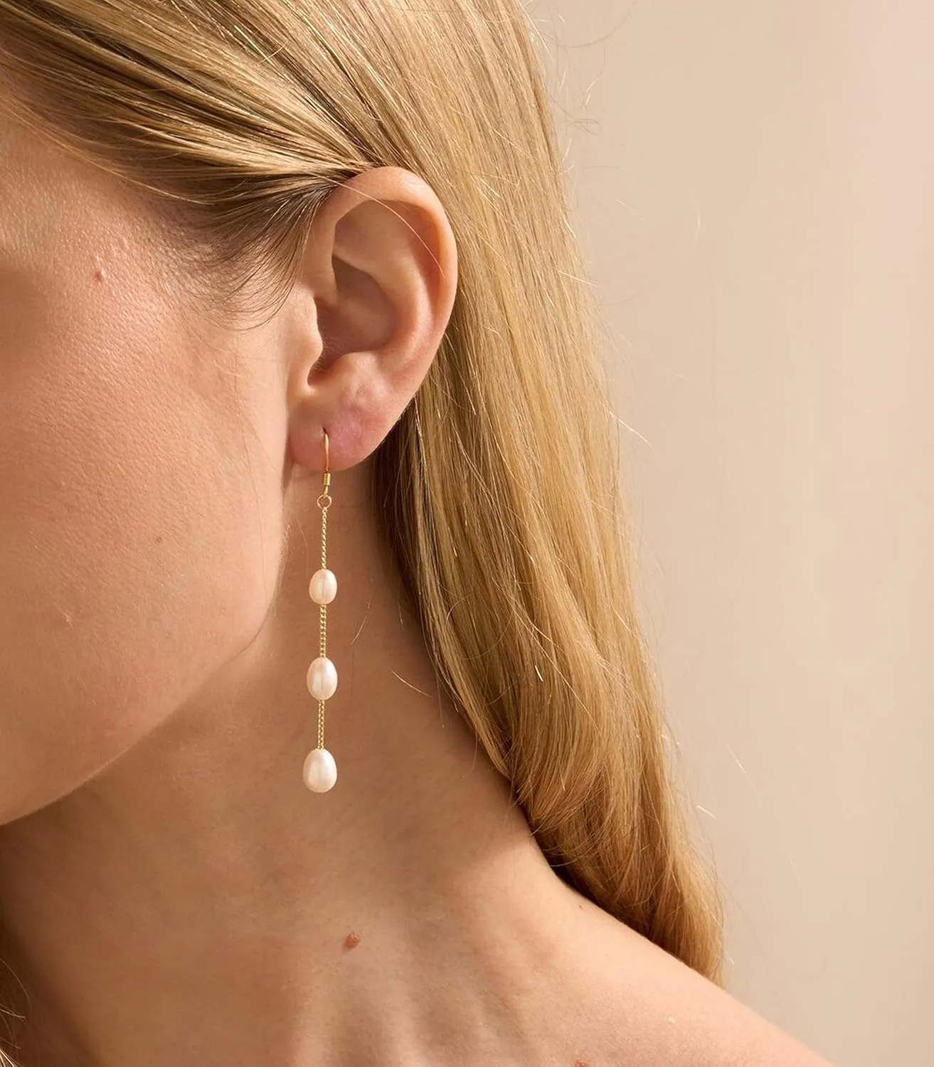 Long Pearl Earrings for Women 925 sterling silver Pearl Dangle Earrings Hypoallergenic Elegant Wedding Pearl Tassel Earrings for Bridal Christmas Gift