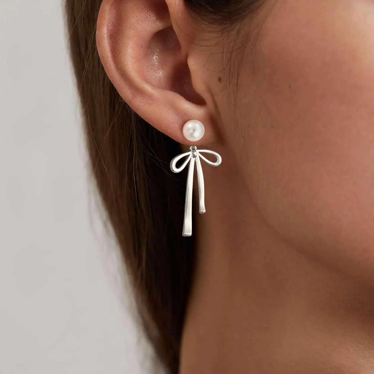 Pearl Earrings for Women Gold Hoop Earrings for Women Trendy 14K Gold Plated/Silver Bow Pearl Huggie Earring Hoops Twist Rope Bow Stud Pearl Dangle Cubic Zirconia Earrings Jewelry Gifts for Women