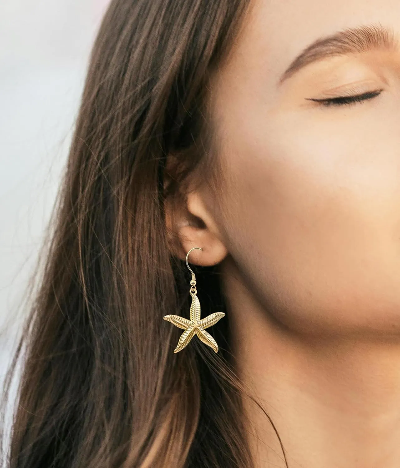 Rnivida Starfish and Shell Earrings with Sterling Silver Hooks,Lightweight Hypoallergenic Seashell Jewelry Gift for Women - Ocean Theme Accessories