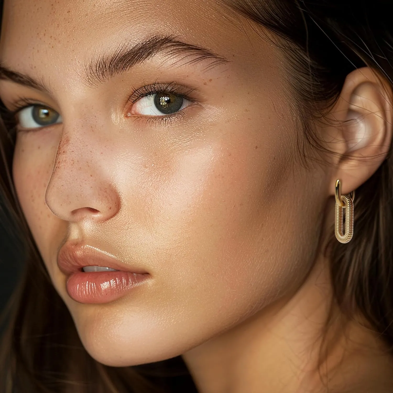 Sonateomber Chunky Gold Hoop Dangle Drop Earrings for Women, Trendy Statement Paperclip Dangling Huggie Earing Prom Jewelry Gift