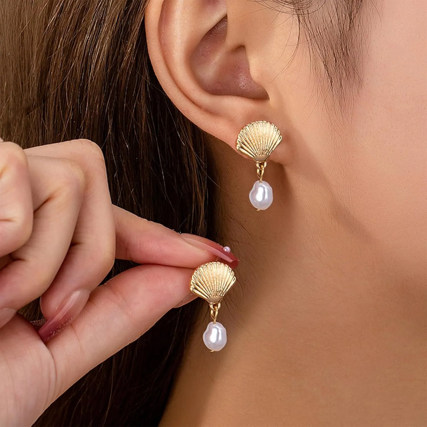 Starfish Shell Earrings Beach Jewelry for Women Lightweight Elegant Pearl Drop SeaShell Beach Earrings with Nautical Charm for Summer Vacations Coastal Accessories
