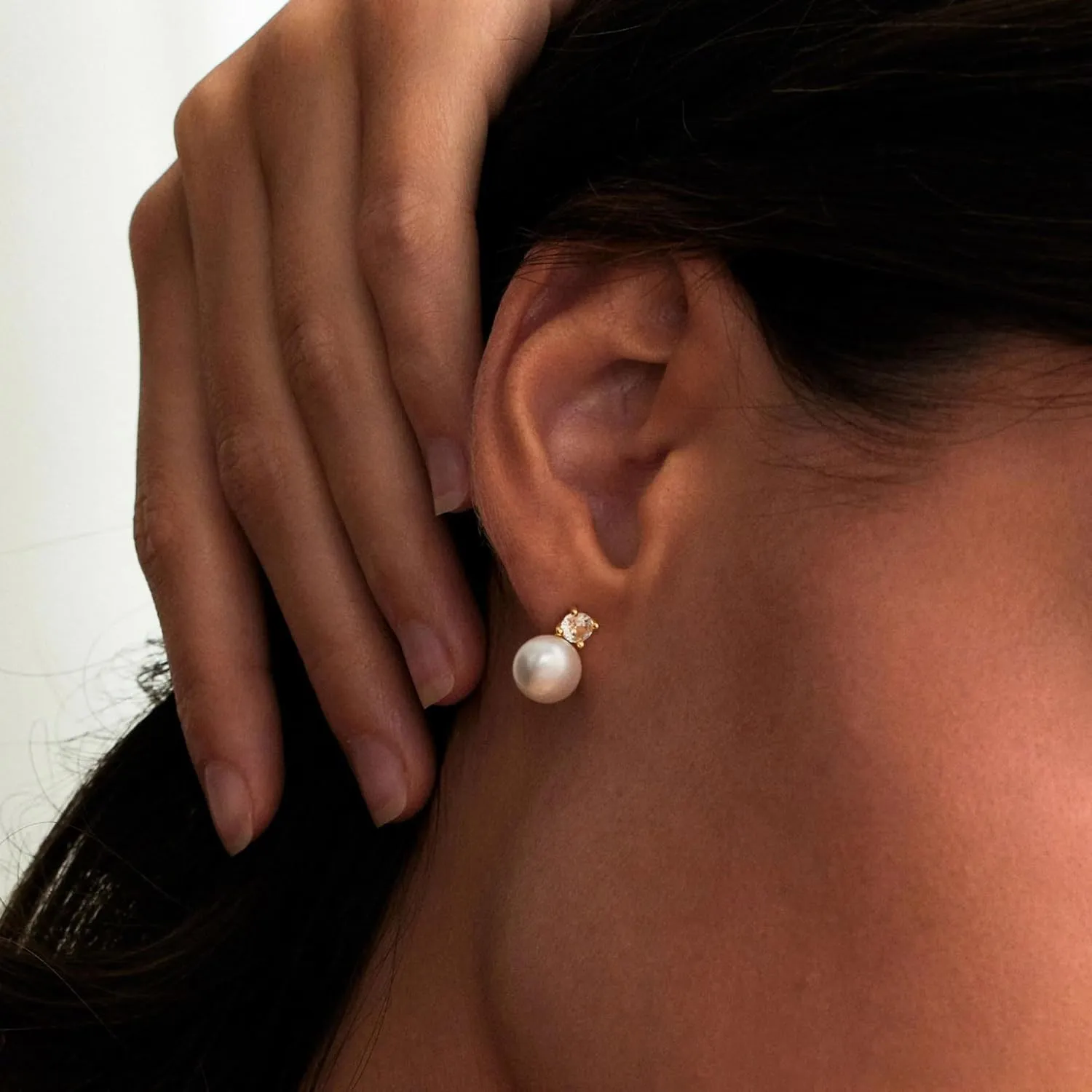 WFYOU Pearl Earrings for Women 925 Sterling Silver Earring 14K Gold Plated Pearls Stud Earrings for Women Trendy White 5 6 7 8 9 10MM Pearl CZ Diamond Hypoallergenic Earring Jewelry Gift