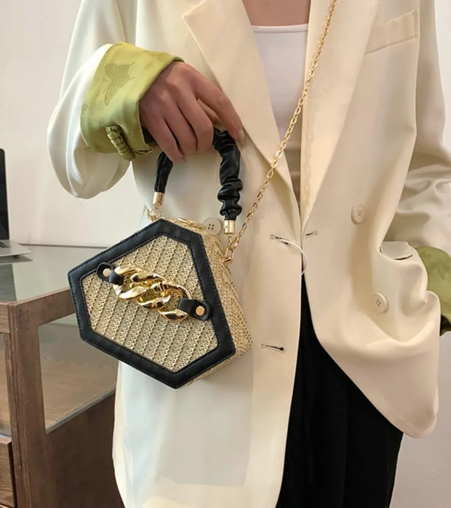 Women Straw Purse Clutch Shoulder Bag Woven Diamond Bag Hobo Crossbody Bag Chic Tote Bag Small Beach Handbag with Chain Strap