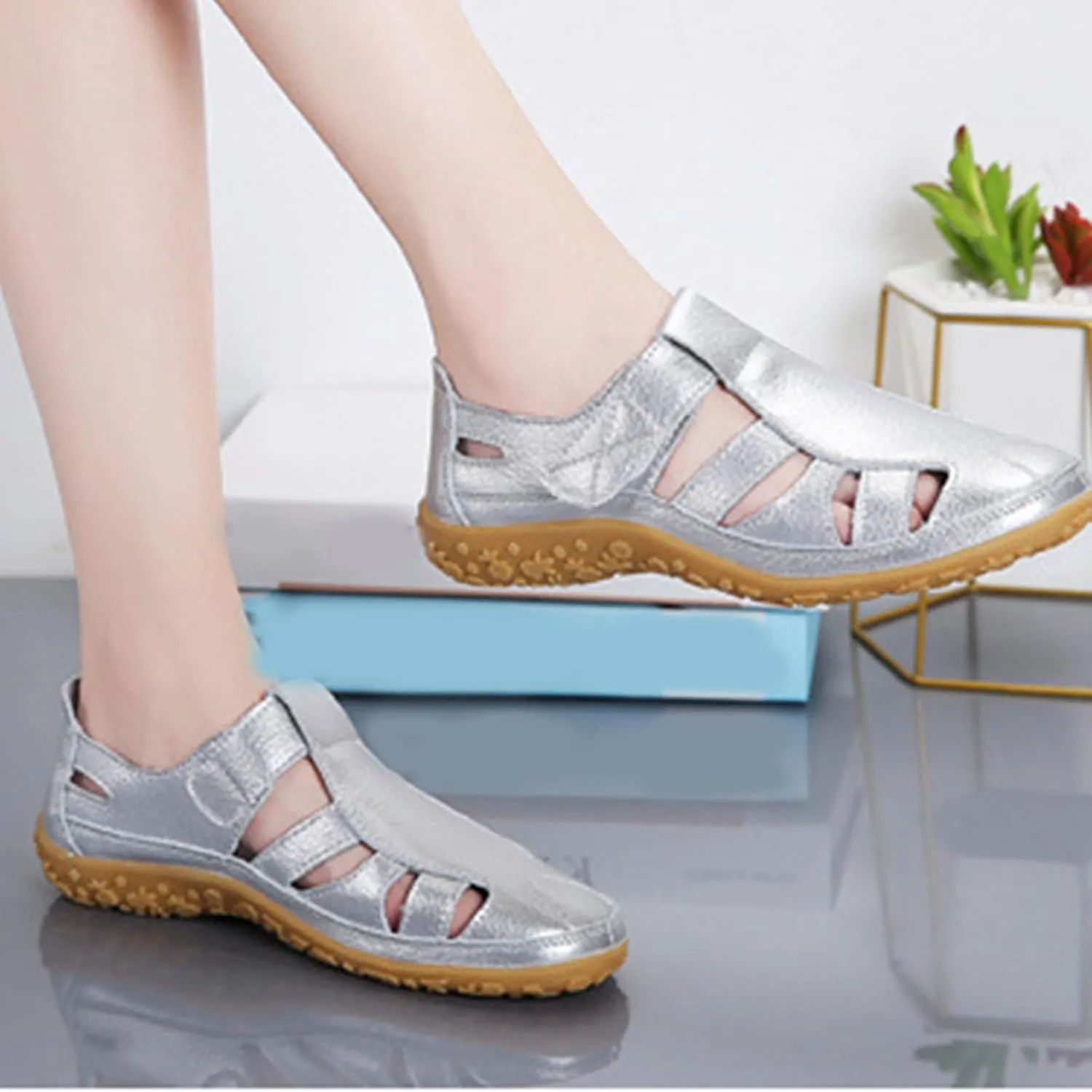 Women's Wedge Sandals Summer Dressy Closed Toe Hollow Out Bohemia Gladiator Shoes Comfortable Softsole Flat Beach Fisherman Sandals