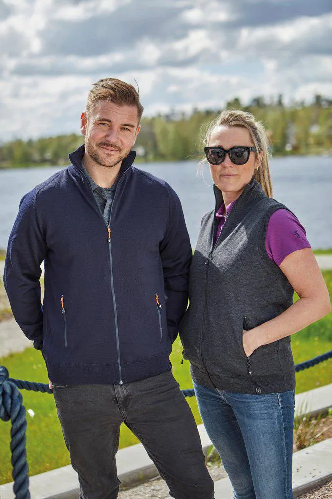 YORK VEST WINDBREAKER , 100% EXTRA FINE MERINOULL  — LIGHT LODEN